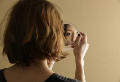 Refleksi: Mengenal Siapakah Diri Kita