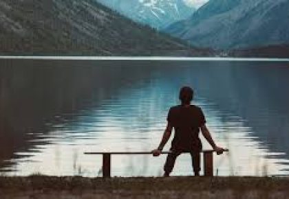 Belajar Melangkah dari Ketakutan Menuju Kasih